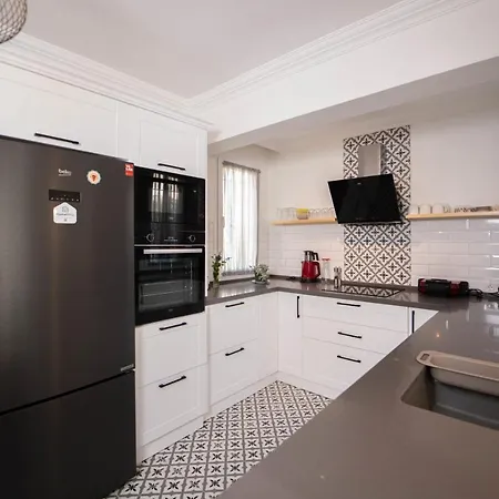 Apartment Lovely Apartment Near Shore In The Heart Of Fethiye
