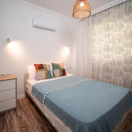 Lovely Apartment Near Shore In The Heart Of Fethiye